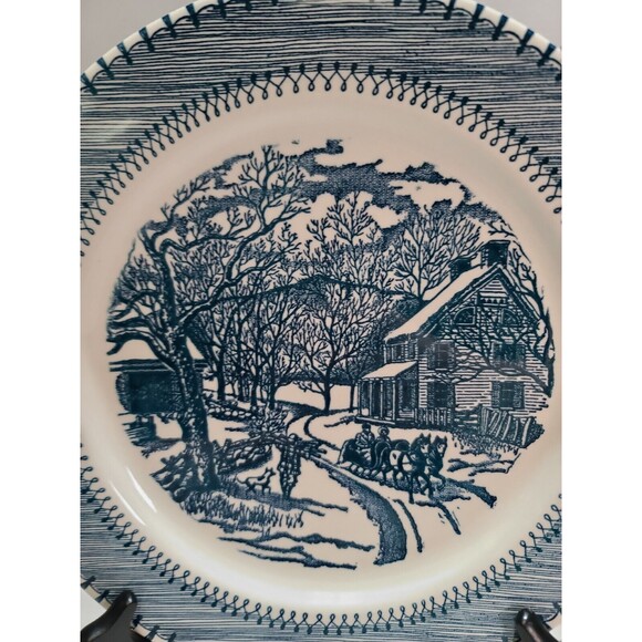VTG Currier & Ives Country Life  Plate 10 1/4"  Knowles Sleigh Ride Blue& White - Picture 3 of 7